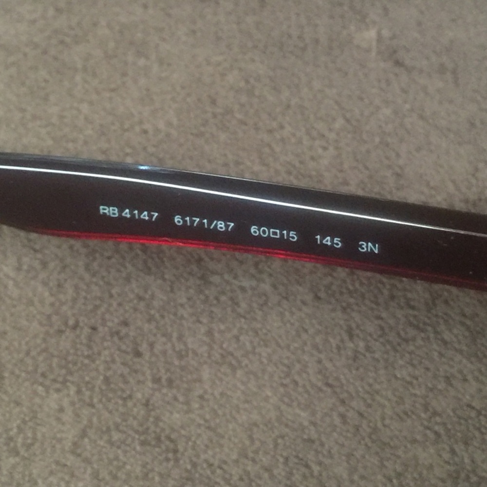 Ray-Ban Sunglasses RB4147 - Picture 5 of 6